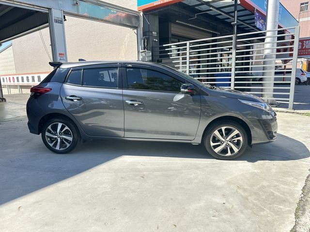 YARIS 1.5  第4張相片