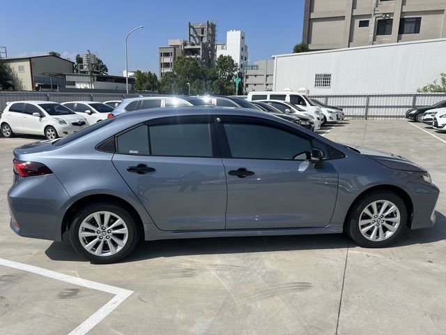 ALTIS 1.8  第4張相片