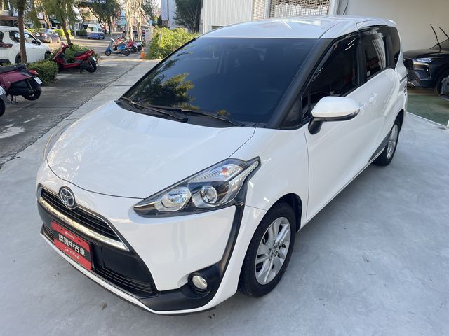 SIENTA 1.8  第1張相片