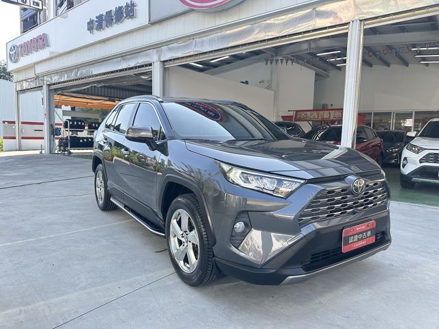 RAV4 2.0  第3張相片