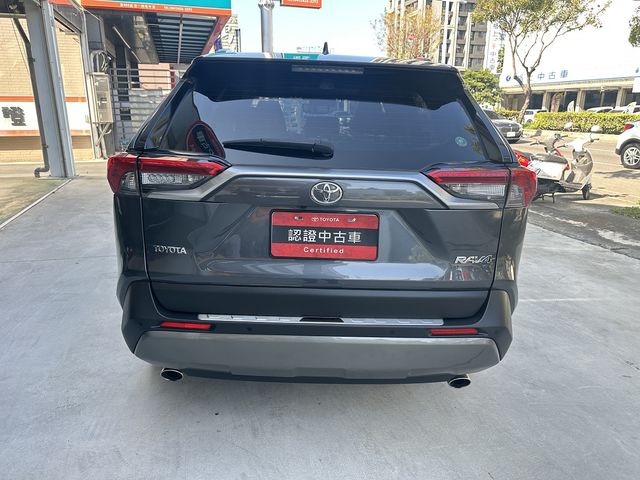 RAV4 2.0  第6張相片