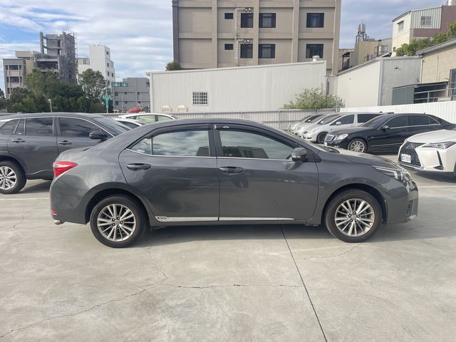 ALTIS 1.8  第4張相片