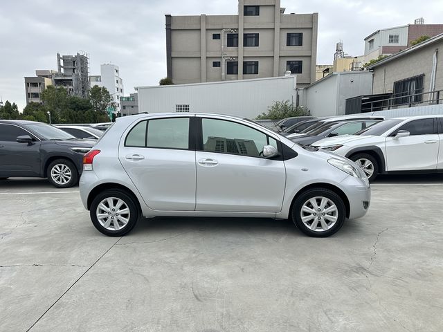 YARIS 1.5  第4張相片