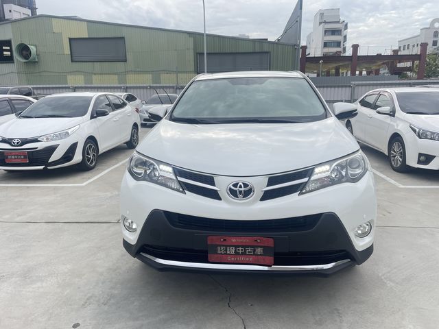 RAV4 2.0  第2張相片