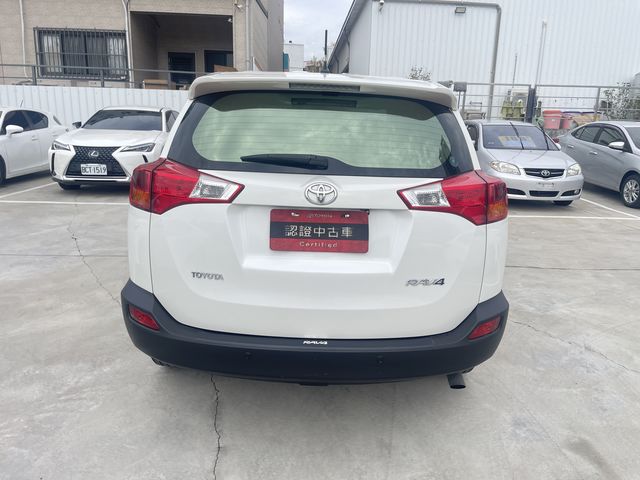 RAV4 2.0  第6張相片