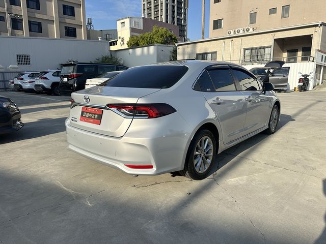ALTIS 1.8  第5張相片