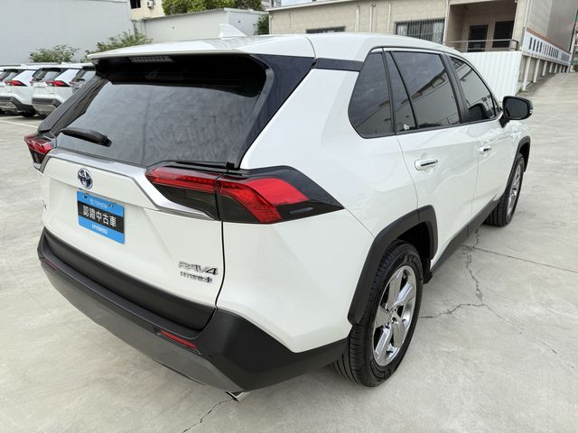RAV4 2.5 HV  第5張相片