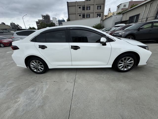 ALTIS 1.8  第4張相片