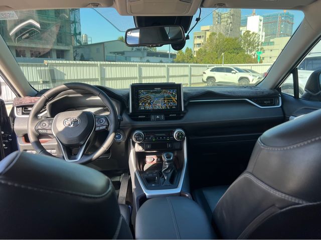 RAV4 2.5 HV  第7張相片