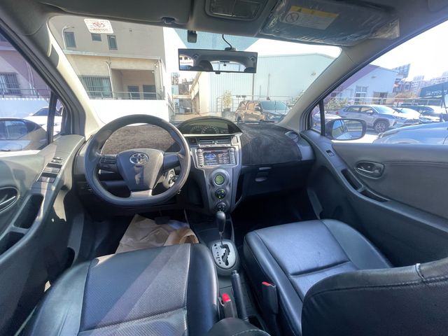 YARIS 1.5  第7張相片