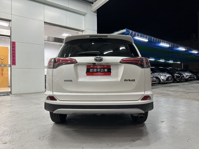 RAV4 2.5  第6張相片