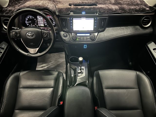 RAV4 2.5  第7張相片