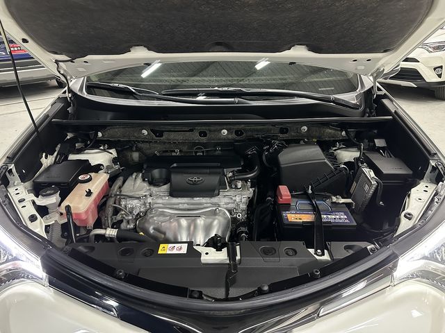 RAV4 2.5  第10張相片