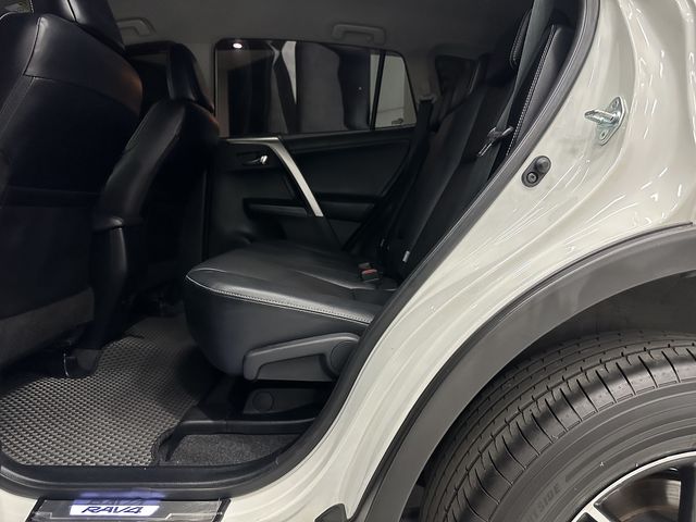 RAV4 2.0  第9張相片