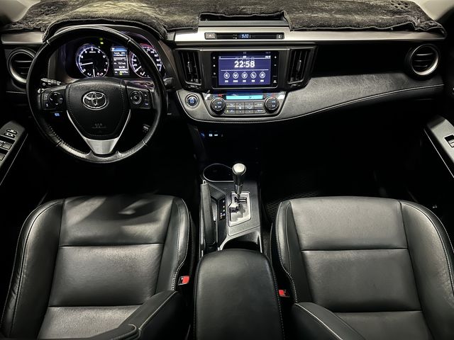 RAV4 2.0  第7張相片