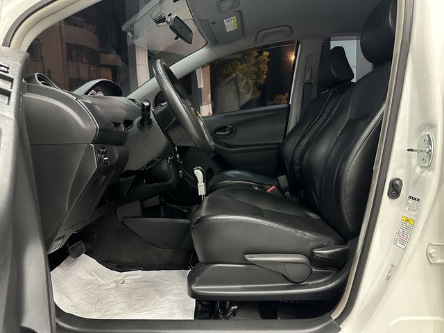 YARIS 1.5G  第8張相片