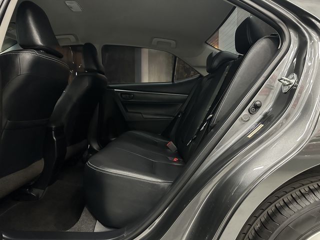 ALTIS 1.8  第9張相片