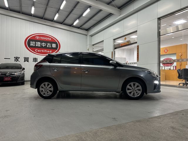 YARIS 1.5  第4張相片