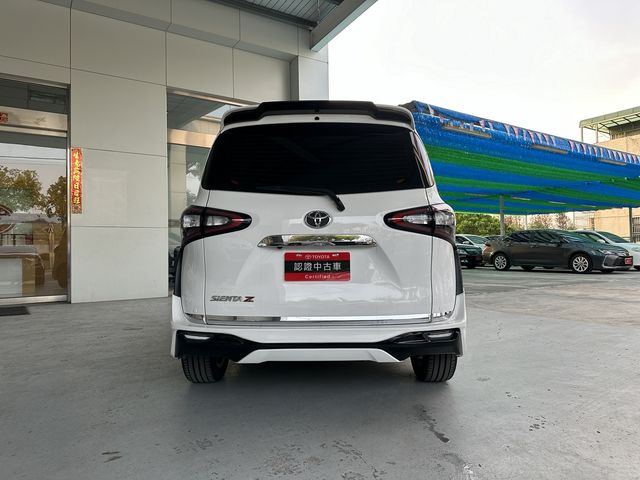 SIENTA 1.8  第6張相片