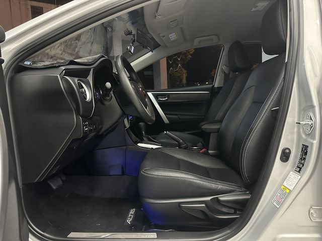 ALTIS 1.8E  第8張相片