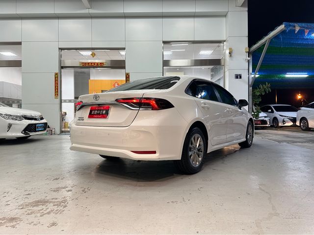 ALTIS 1.8  第5張相片