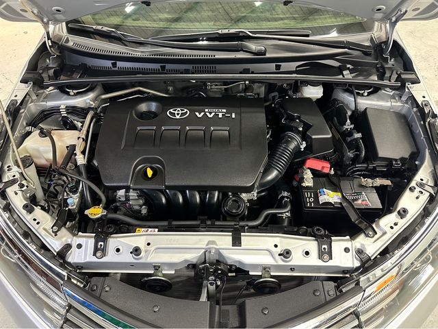 ALTIS 1.8  第10張相片