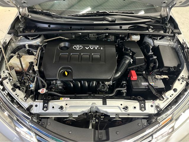 ALTIS 1.8  第10張相片