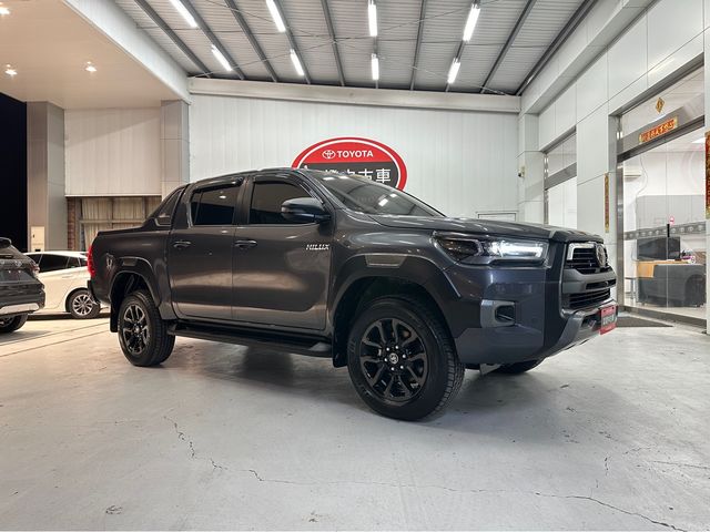 HILUX  第3張相片