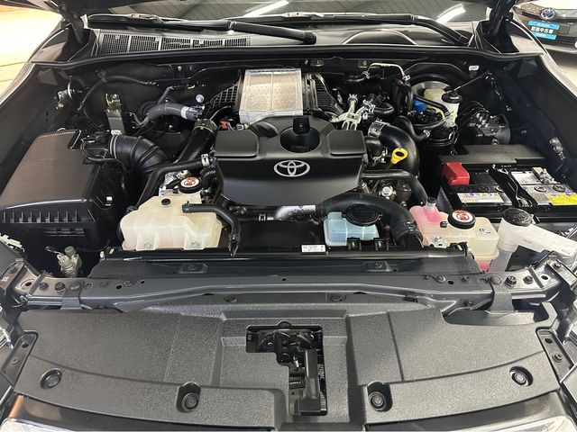 HILUX  第10張相片