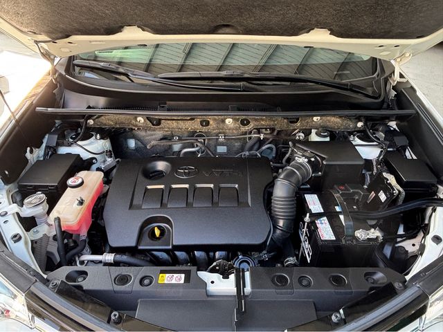 RAV4 2.0  第10張相片