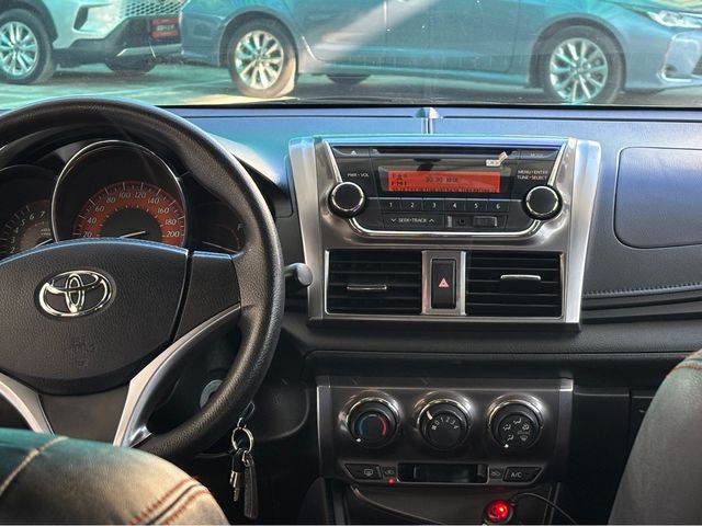 YARIS 1.5  第7張相片