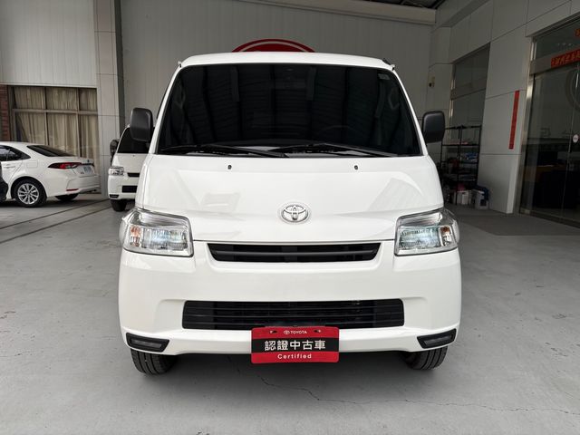 TOWN ACE VAN 5人  第2張相片