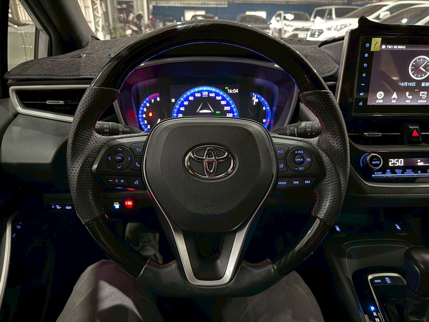 2022 Toyota Corolla sport 里程2.3萬 旗艦版  第11張相片