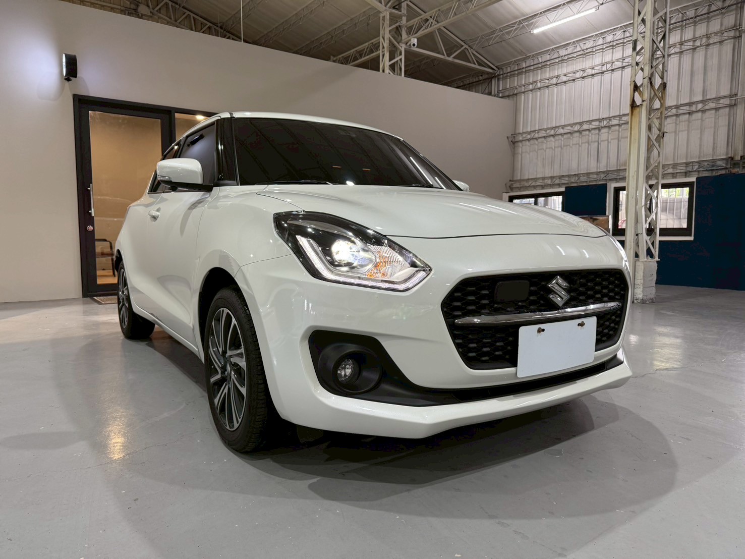 2024 Suzuki swift 1.2 輕油電  第3張相片