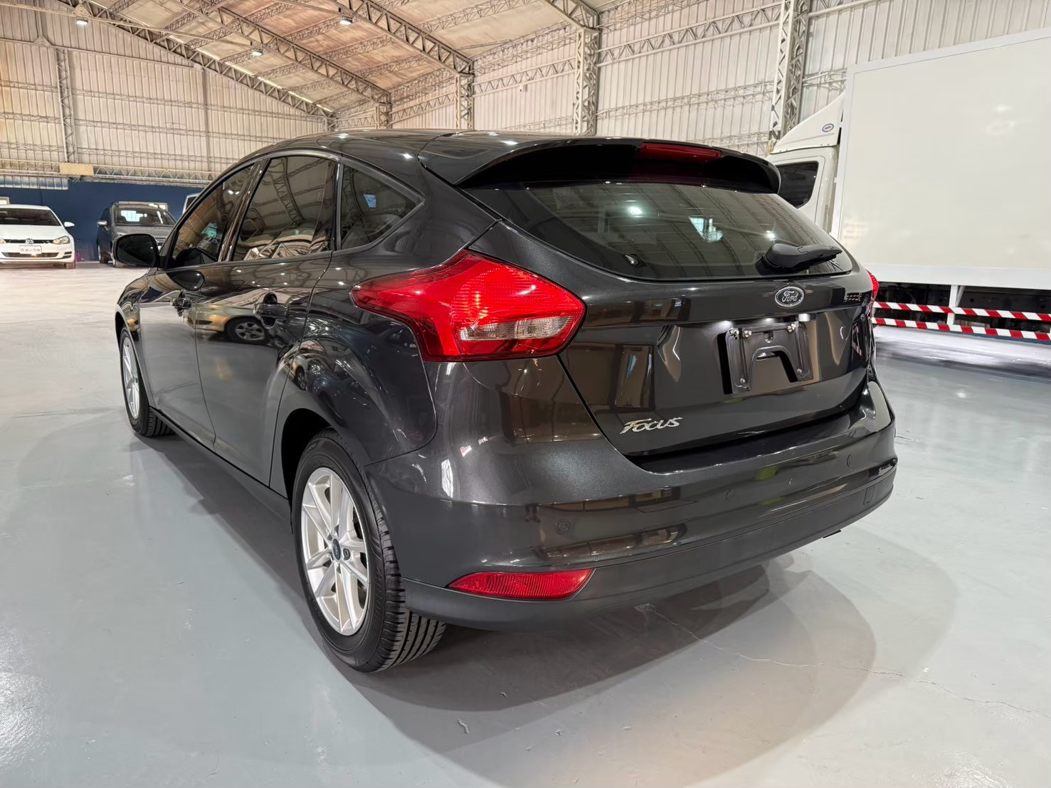 2017 FORD FOUCUS MK3.5   第6張相片