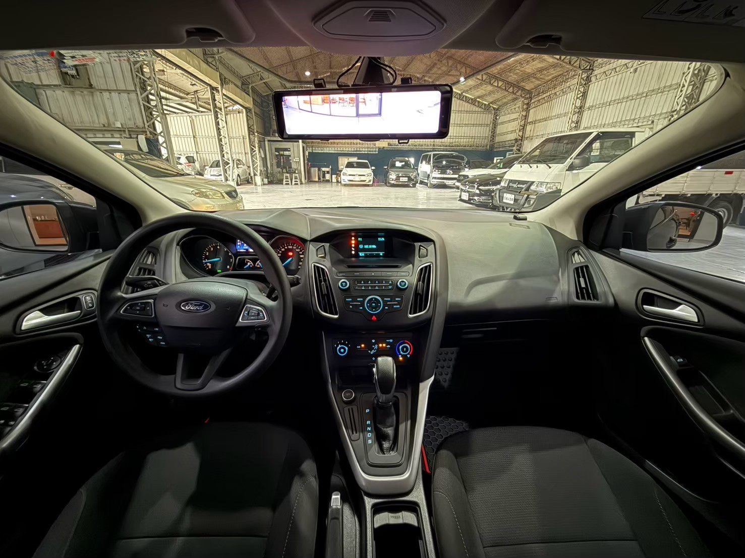 2017 FORD FOUCUS MK3.5   第10張相片