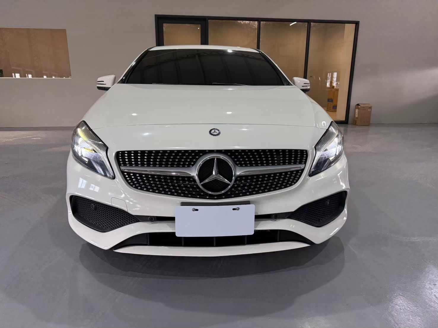 2017 -Benz A180 AMG 1.6  第2張相片