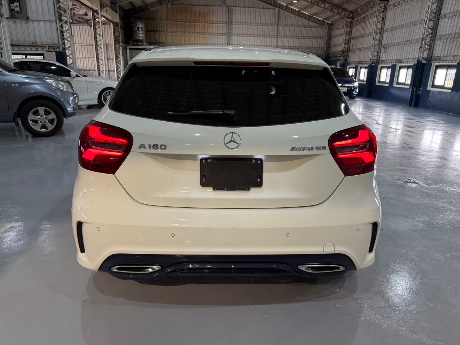 2017 -Benz A180 AMG 1.6  第6張相片