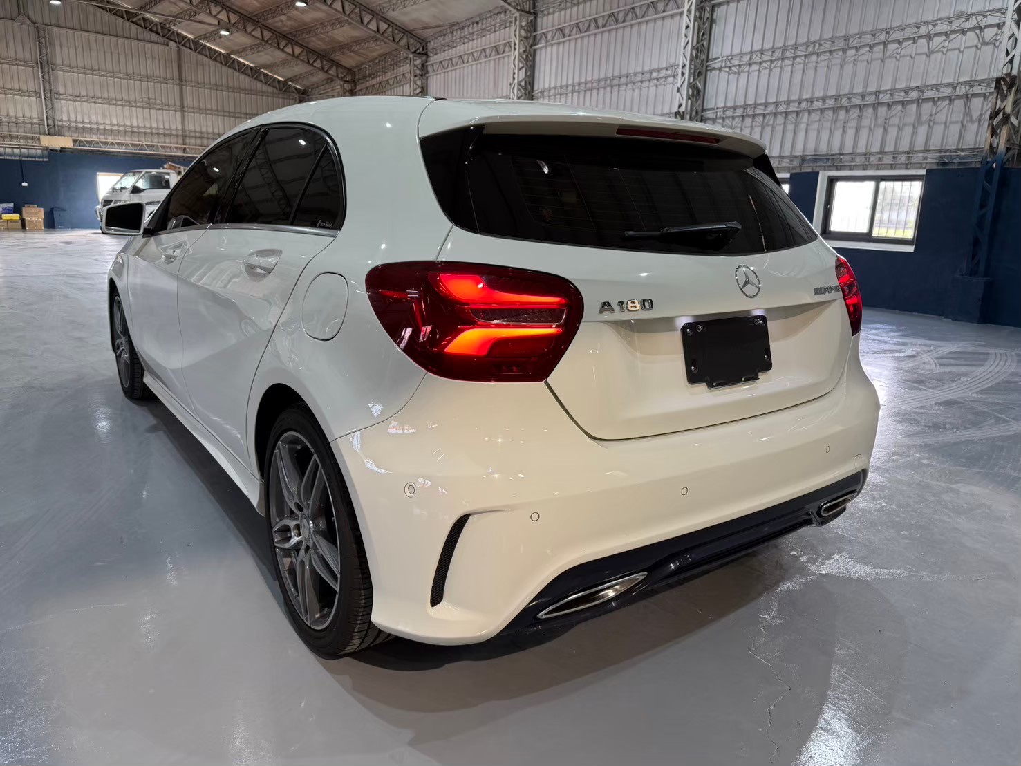 2017 -Benz A180 AMG 1.6  第7張相片