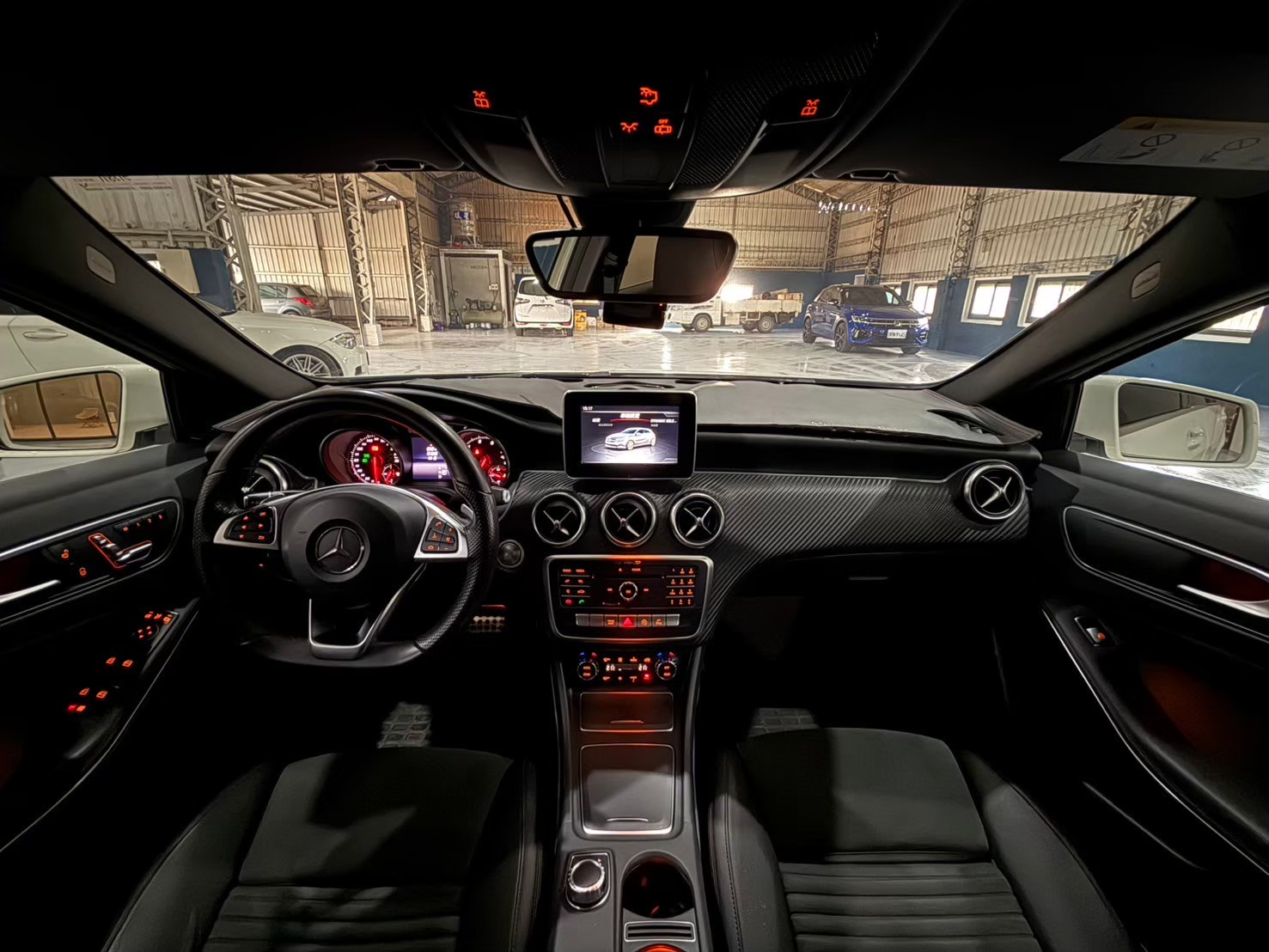 2017 -Benz A180 AMG 1.6  第11張相片