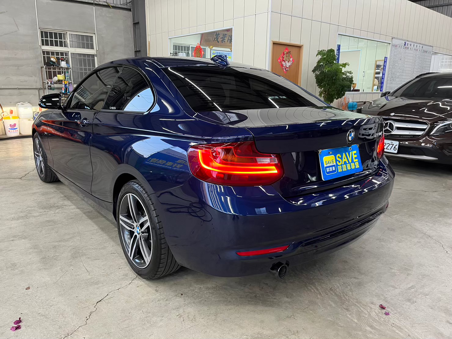 2016 BMW 220i 2D 2.0  第4張相片