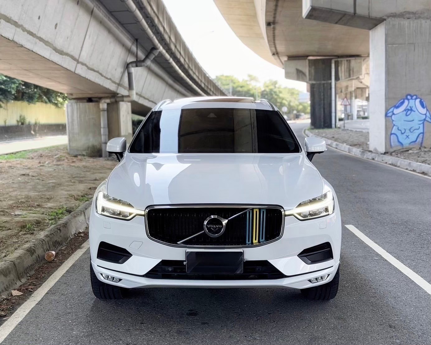 VOLVO XC60 B5M 2.0  第1張相片