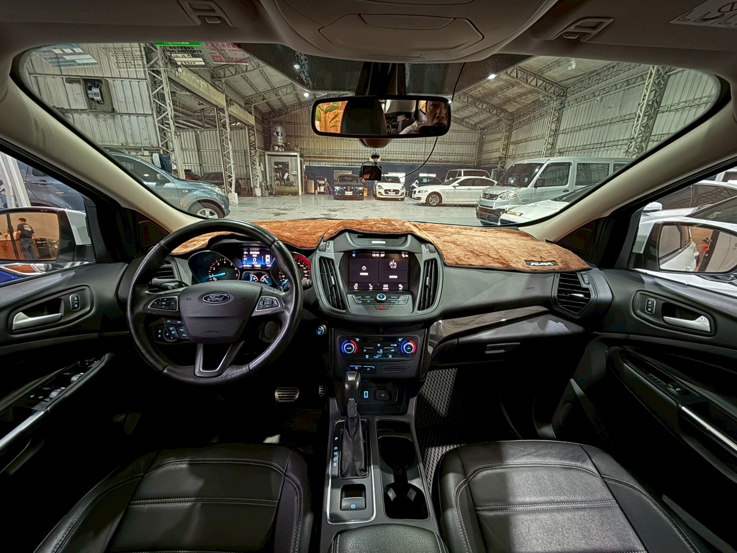 2017 Ford kuga 1.5  第8張相片