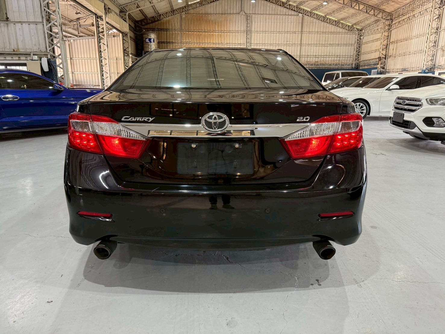 2013 TOYOTA Camry 2.0  第4張相片