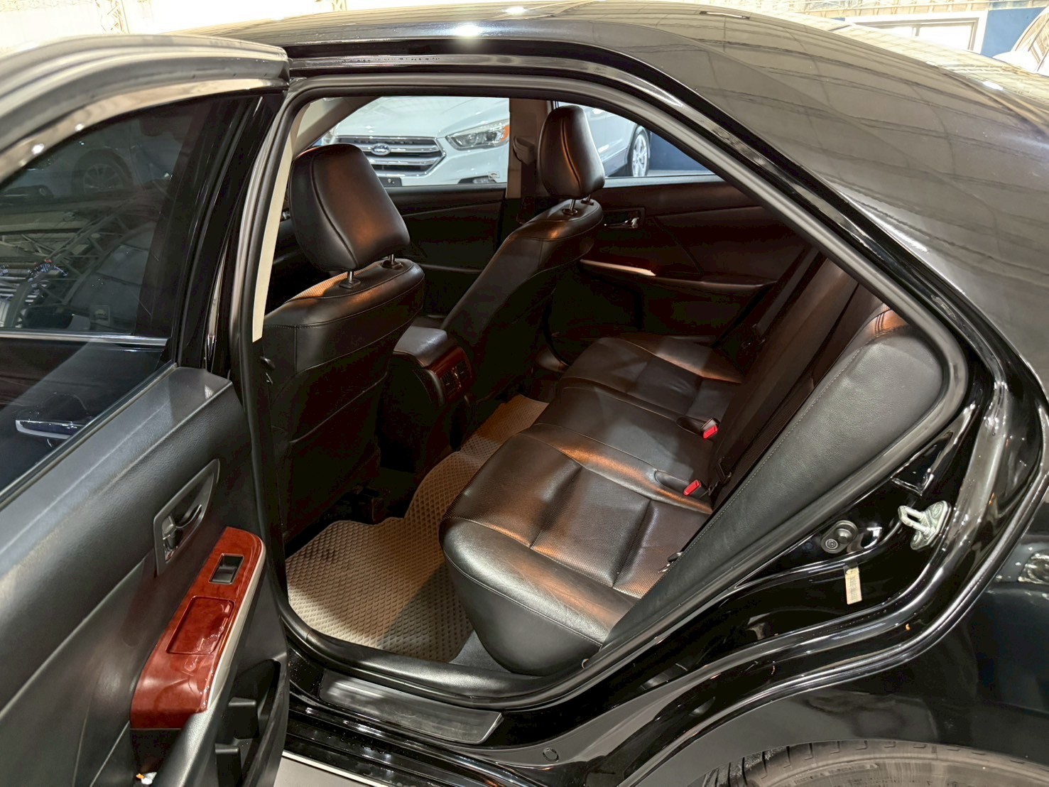 2013 TOYOTA Camry 2.0  第9張相片