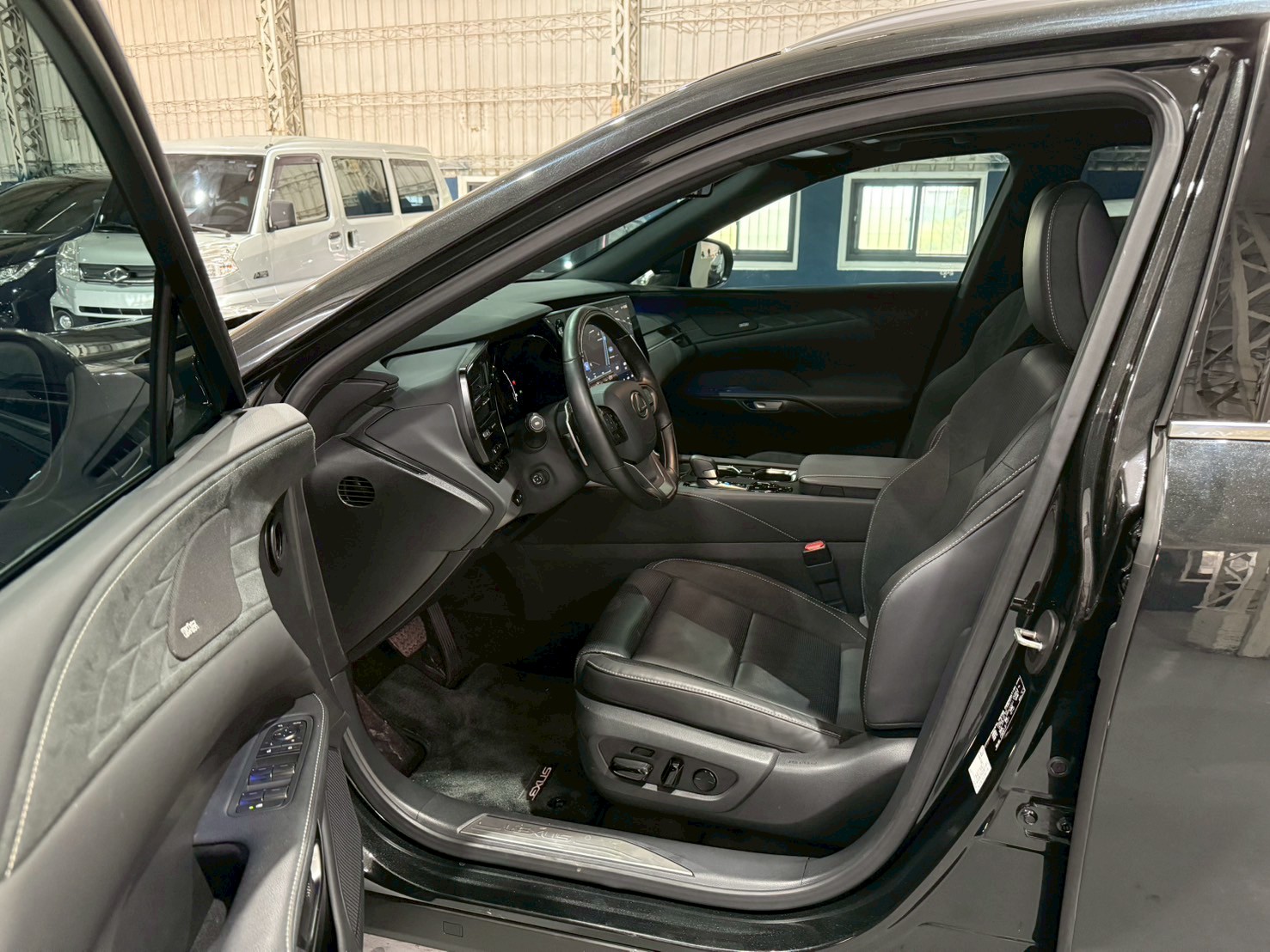 2024 Lexus RX350 AWD 旗艦版 2.4  第8張相片
