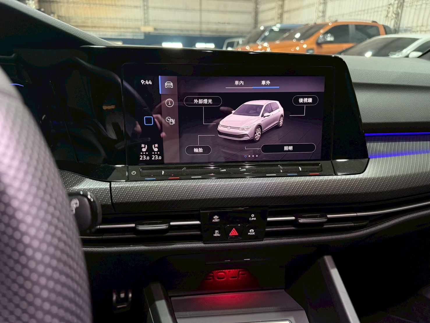 2022 VW GoLF R 2.0  第13張相片