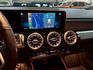 2021 M-Benz GLB250 2.0  第15張縮圖
