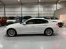 2018 BMW 320i 2.0  第16張縮圖
