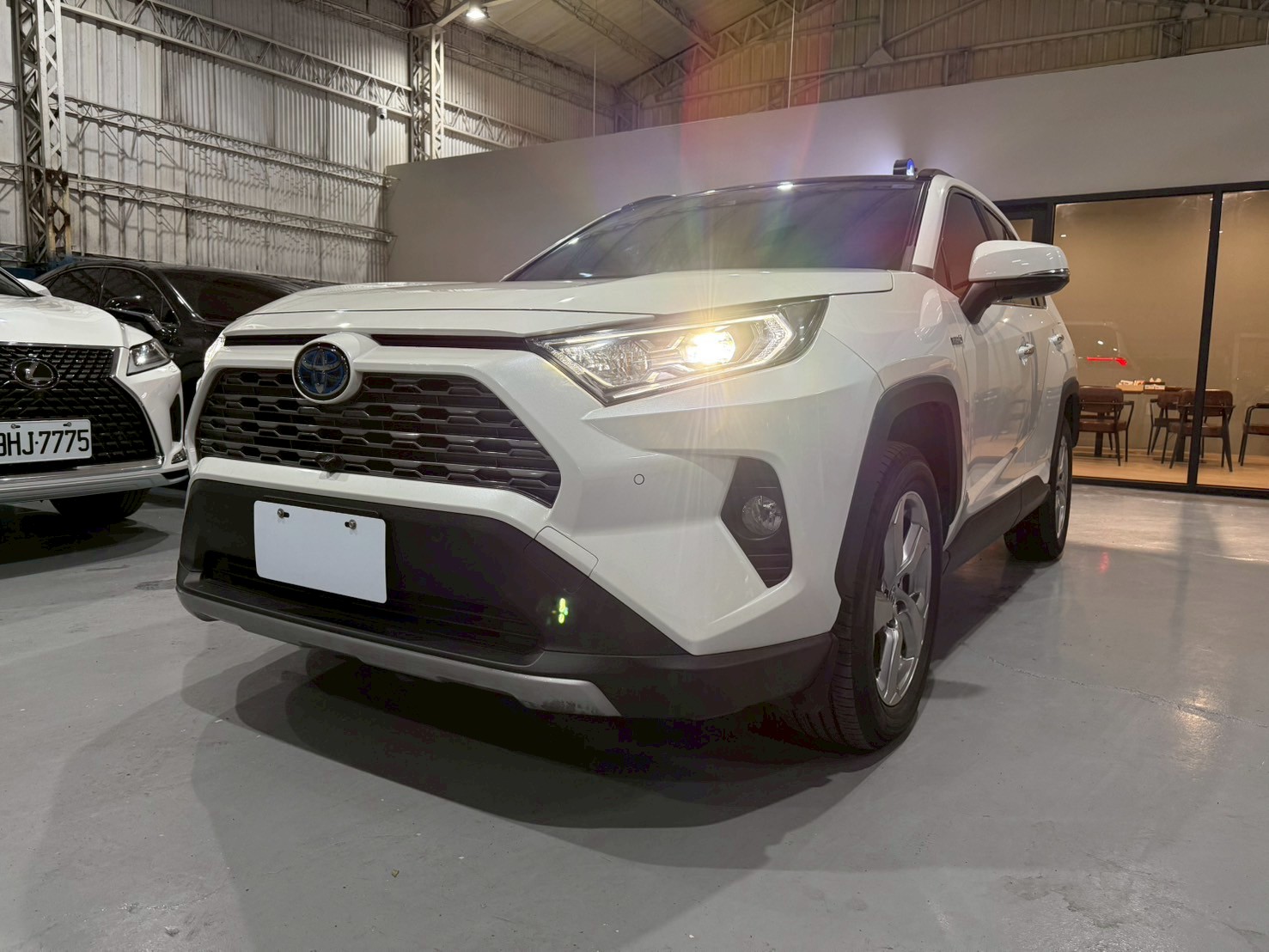 2020 TOYOTA RAV4 2.5 油電4WD  第1張相片